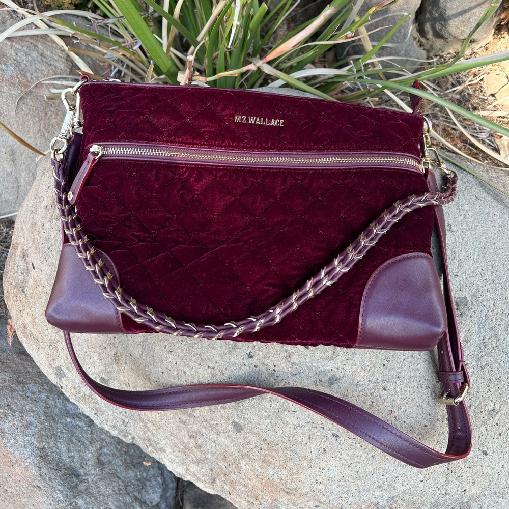 Mz wallace quilt crossbody bag.